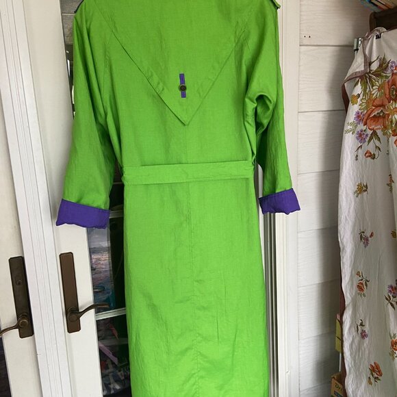Vintage Green and purple Gallery trench coat with sash. Size 12.Good condition. - Picture 5 of 11